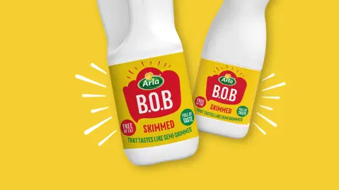 Arla B.O.B. skimmed milk